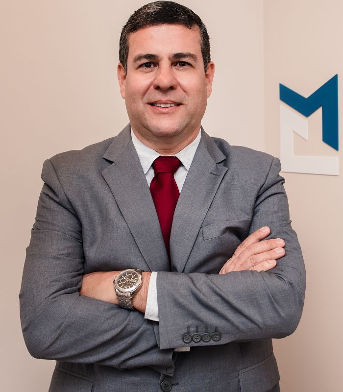Dr. Alexandre de Souza Pires
